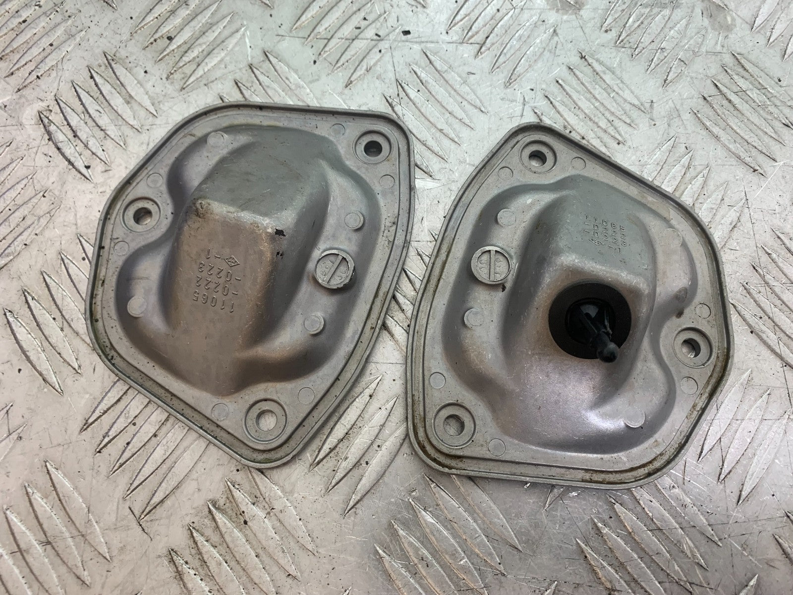 KAWASAKI GTR1400 GTR 1400 AIR FLOW COVERS & SENSOR  YEAR 2007-2009 (CMB1174)