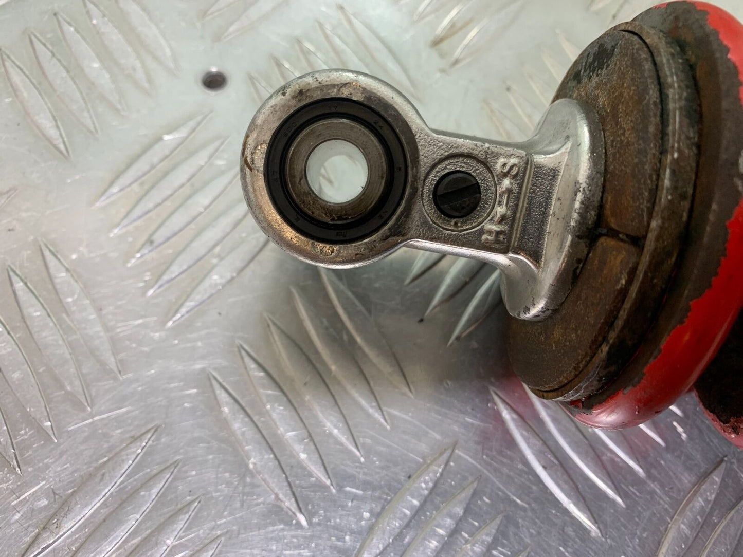 HONDA VFR800 VFR 800 V-TEC REAR SHOCK  YEAR 2002 -09 (CMB1012)