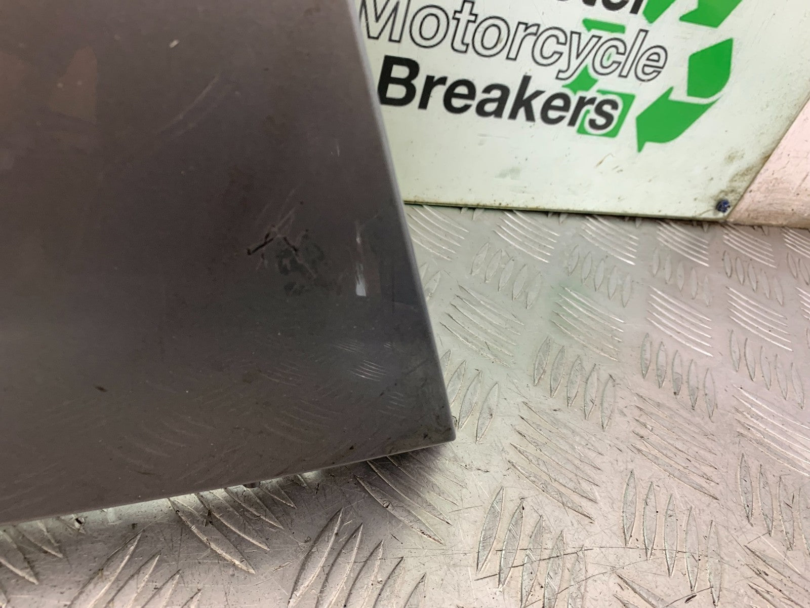 KAWASAKI GTR1400 GTR 1400 LEFT FAIRING PANEL   YEAR 2007-2009 (CMB1306)