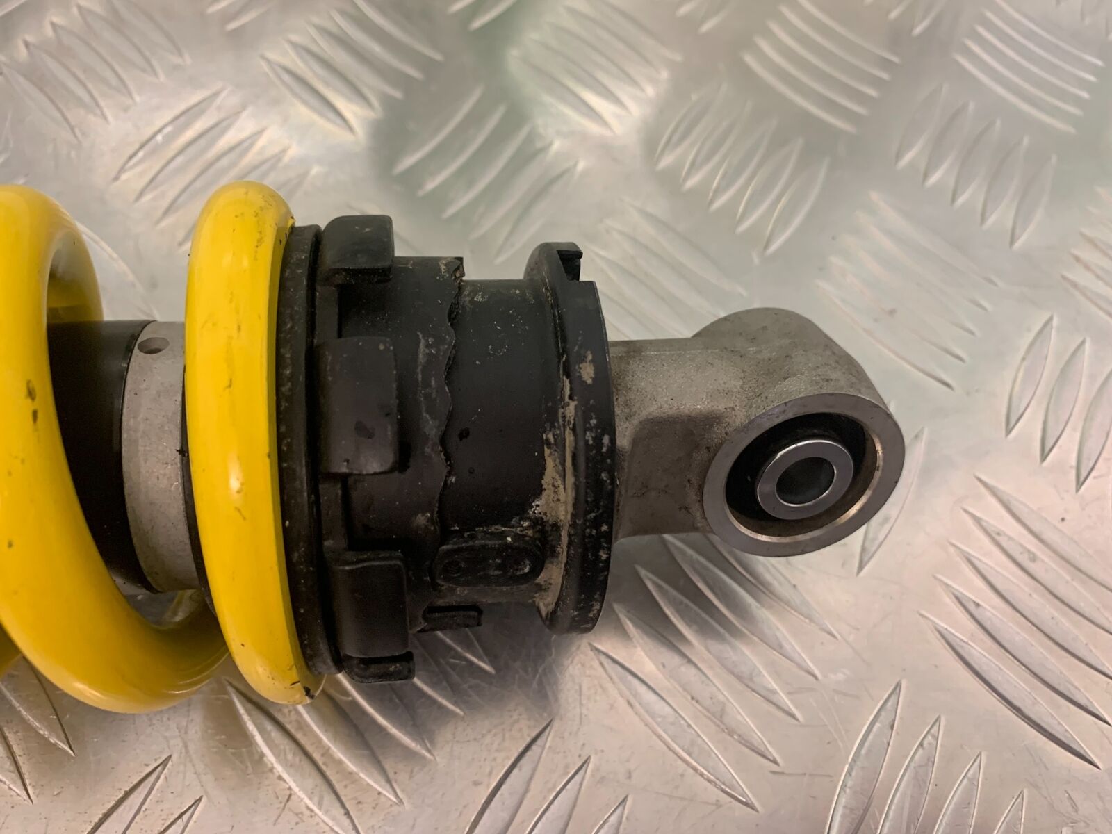 HONDA CBR650 R CBR 650R REAR SHOCK  YEAR 2019-2020 (STOCK 952)