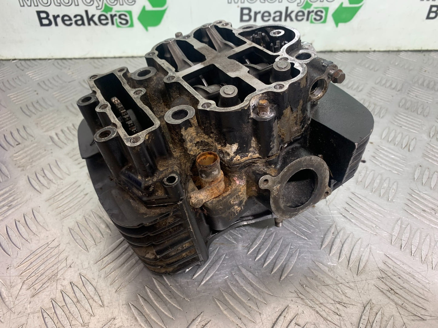 KAWASAKI VN1500 CLASSIC REAR HEAD AND CAM    YEAR 1999 -2006 (CMB1166)