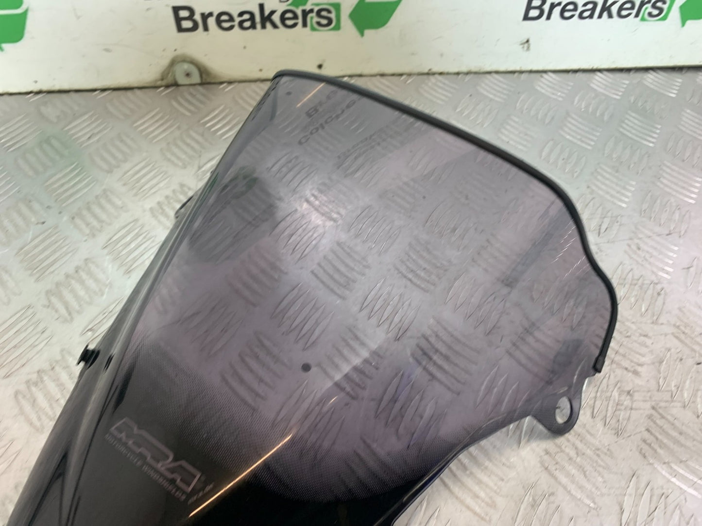 SUZUKI SV1000 SV 1000 SCREEN  YEAR 2003-2007 (CMB1293)