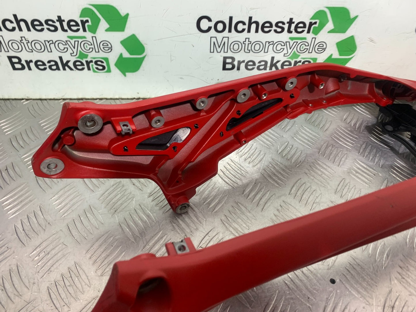 TRIUMPH 675 STREET TRIPLE RX REAR SUBFRAME  2015- 2017 (CMB1299)