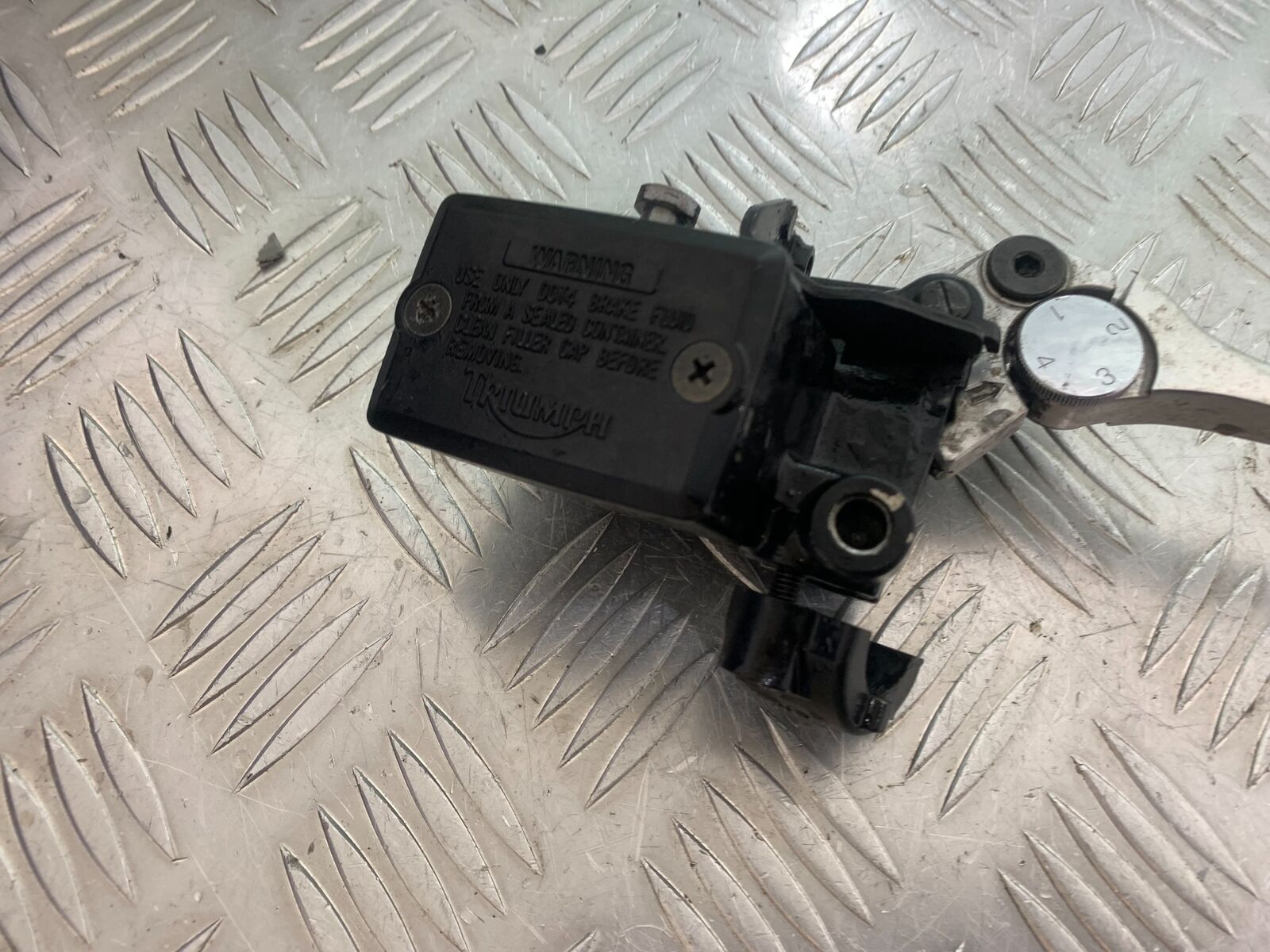 TRIUMPH TIGER 800 FRONT MASTER CYLINDER   YEAR 2011-2014 (CMB1113)