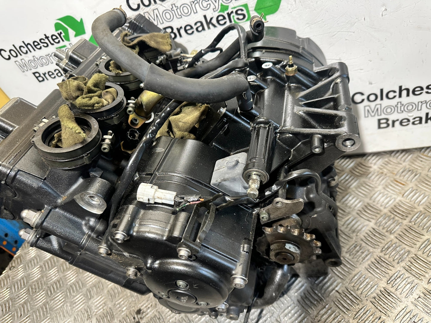 YAMAHA YZF R1 5VY ENGINE YEAR 2004-2006 (CMB1155)
