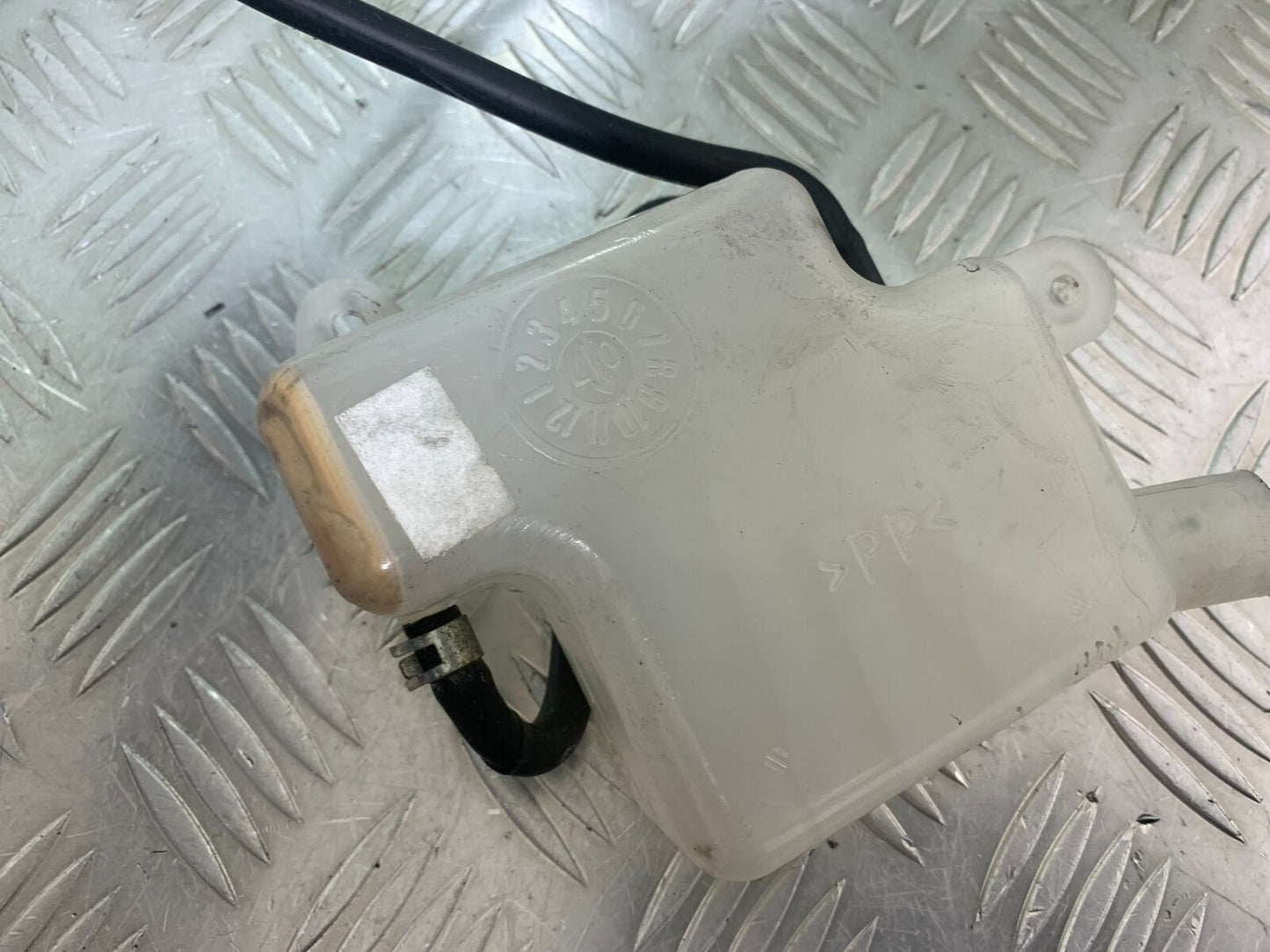 SUZUKI AN 200 UN 200 BURGMAN COOLANT BOTTLE YEAR 2007-09 (CMB1128)