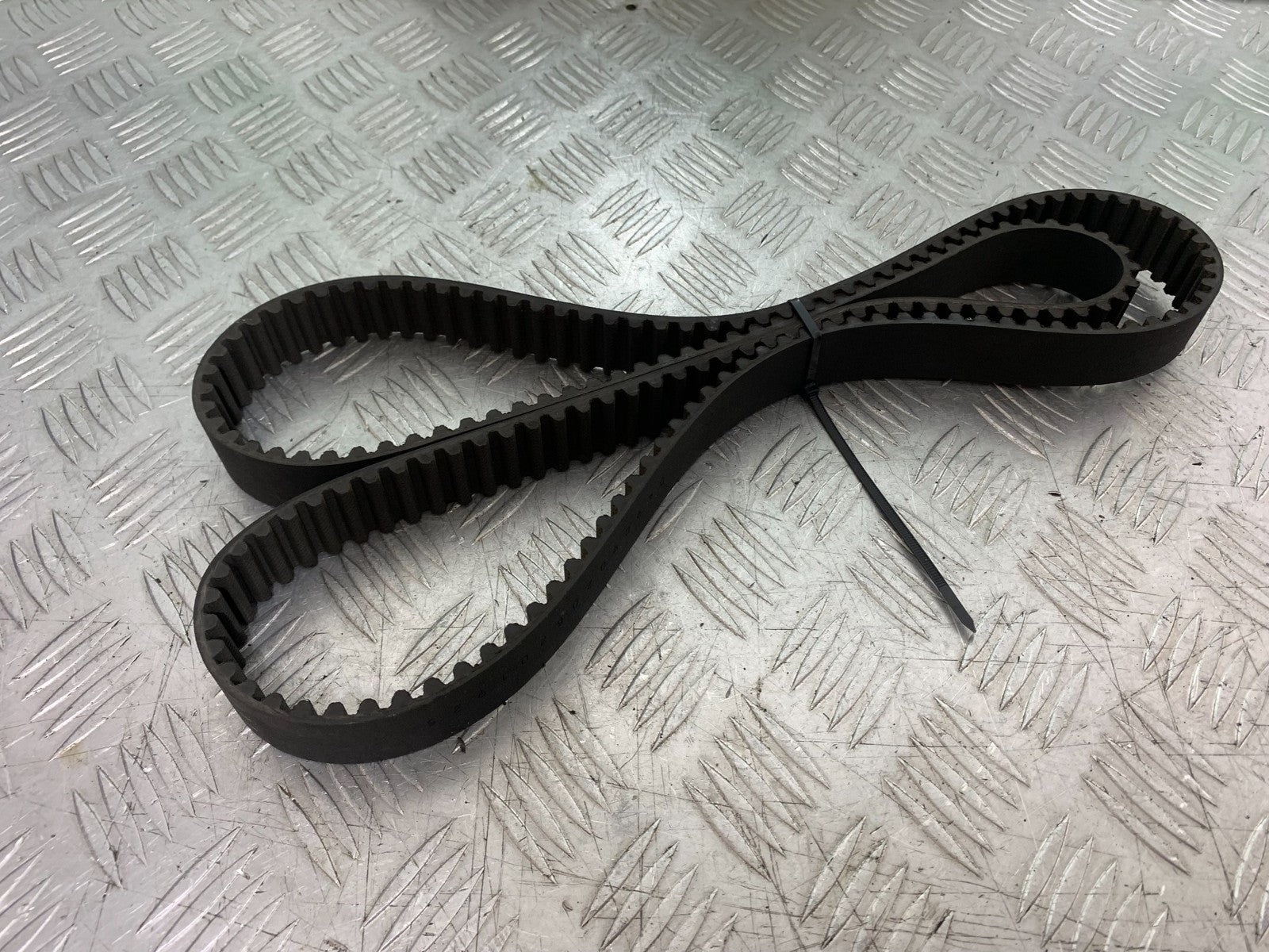 BMW F800 GT DRIVE BELT   YEAR 2013-2017 (CMB1248)