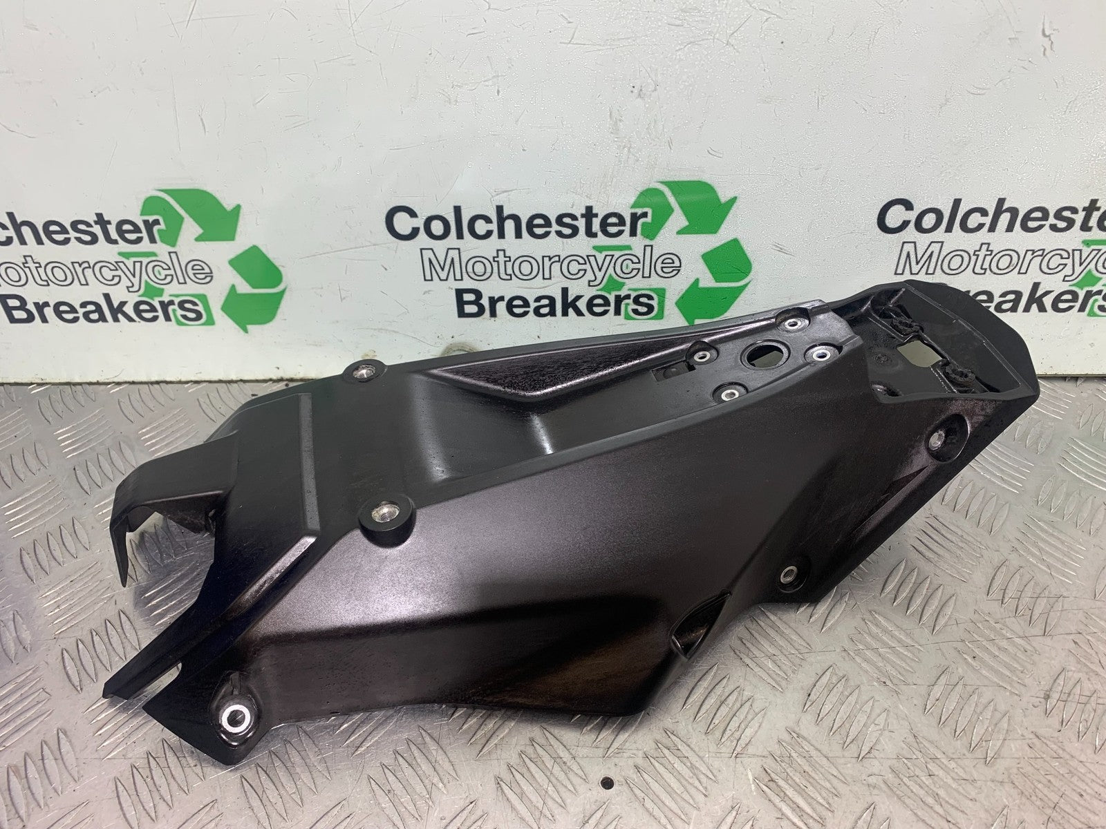KTM 1290 SUPER DUKE R TAIL PIECE   YEAR 2020-2024 (CMB1272)