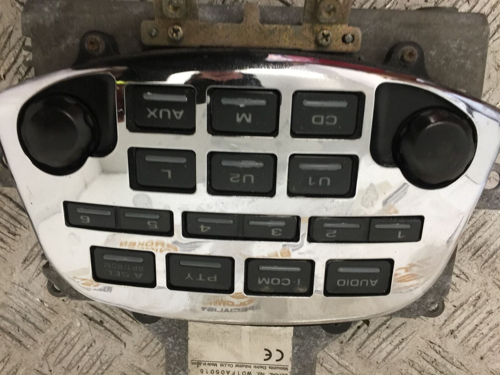 HONDA GL1800 GL 1800 RADIO UNT YEAR 2004-10 ABS (STOCK 890)