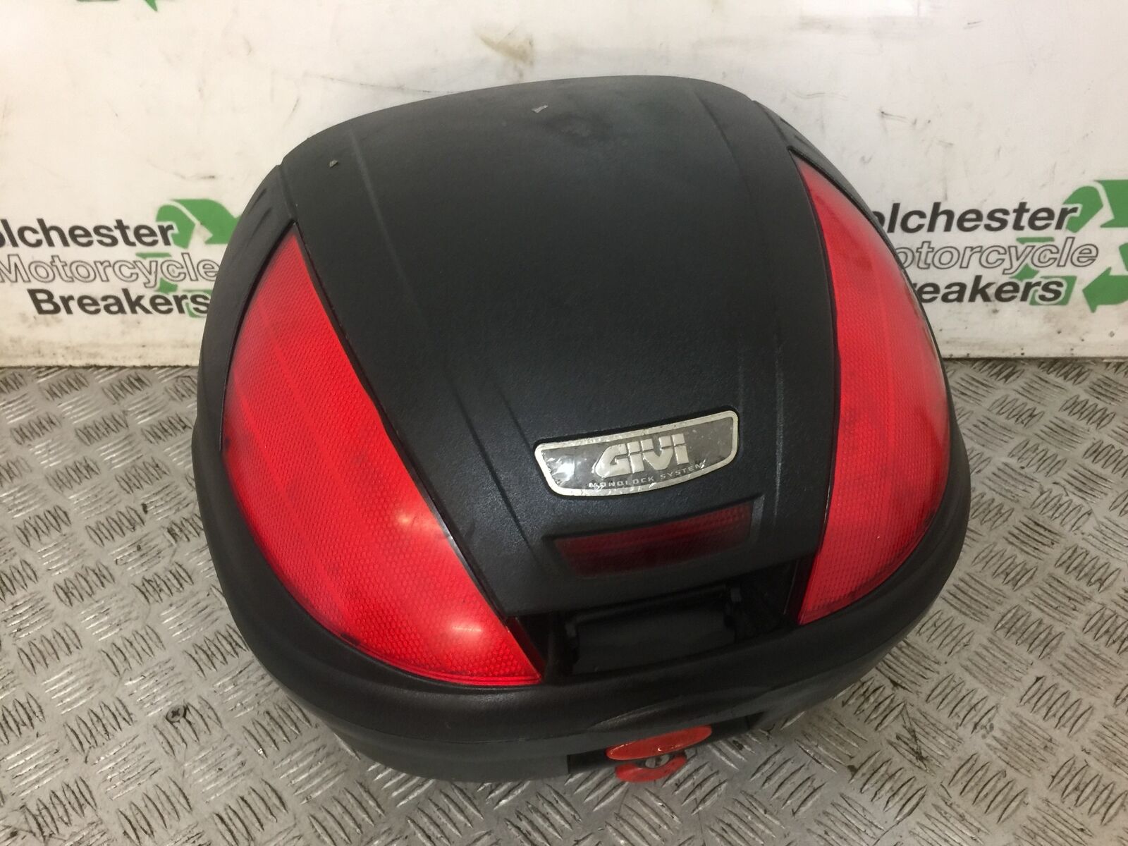 KAWASAKI ER6 F  GIVI TOP BOX YEAR 2006-2008 (STOCK 723)