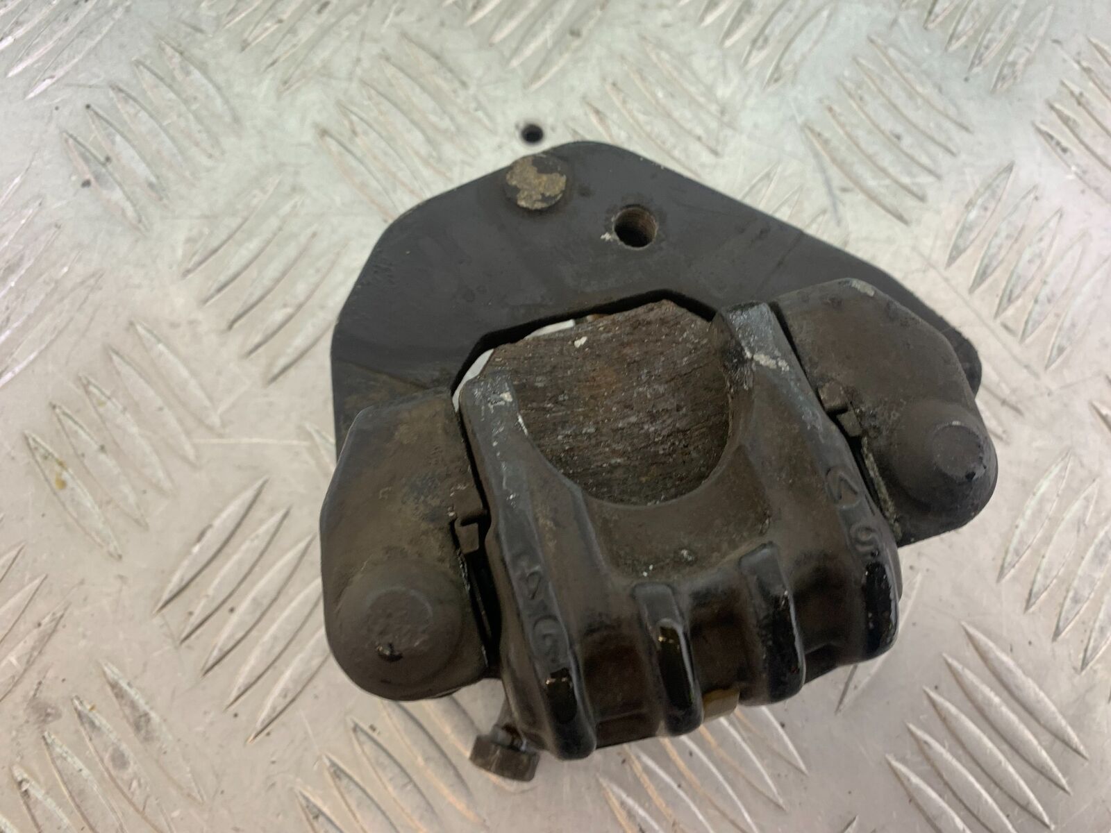 HONDA CX500 CX 500 FRONT RIGHT CALIPER YEAR 1980 (CMB1131)