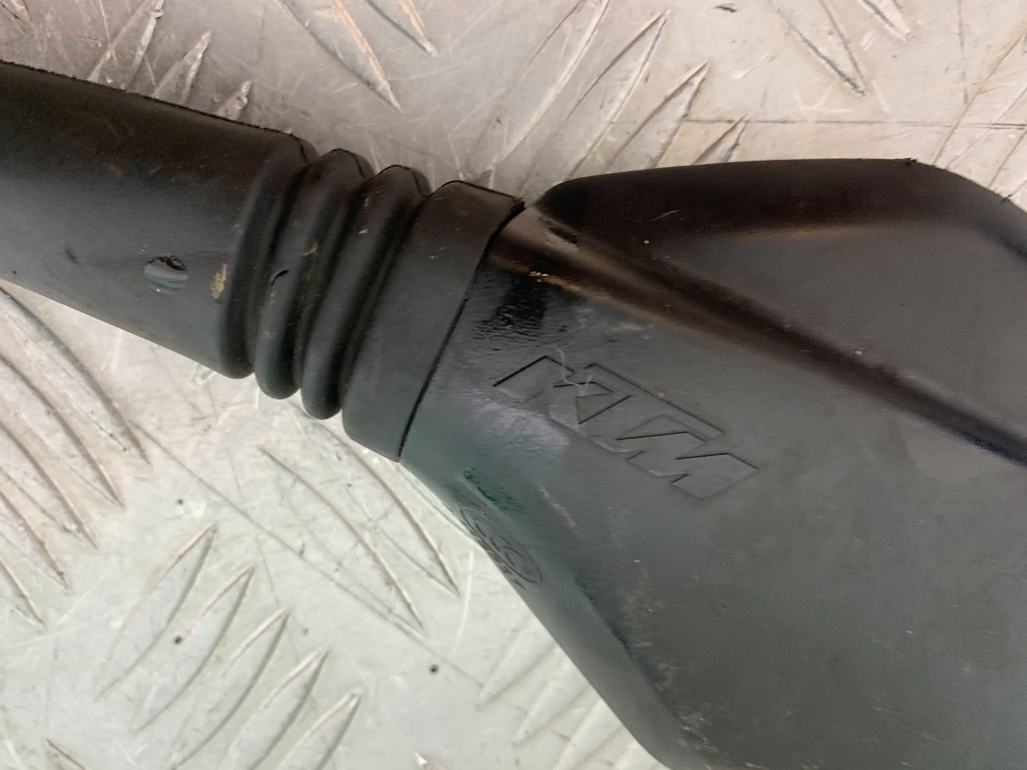 KTM 125 DUKE LEFT MIRROR  YEAR 2018-2023 (CMB1185)