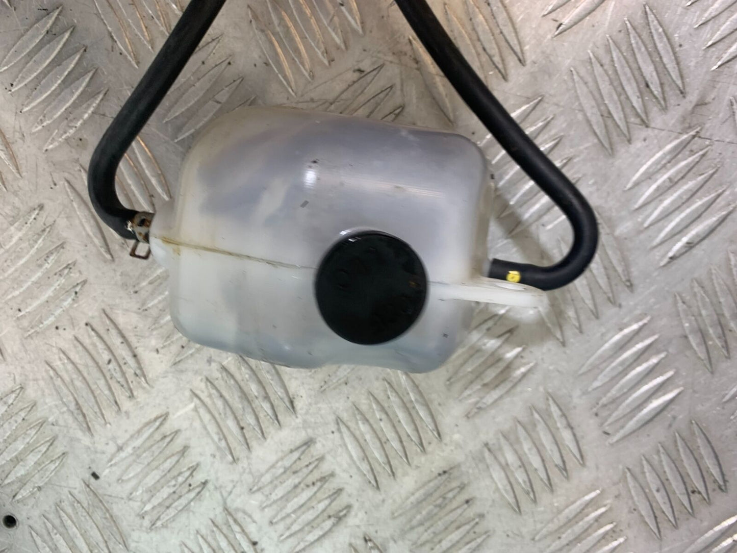 SUZUKI AN400 AN 400 BURGMAN COOLANT BOTTLE  YEAR 2017-2024 (CMB1118)