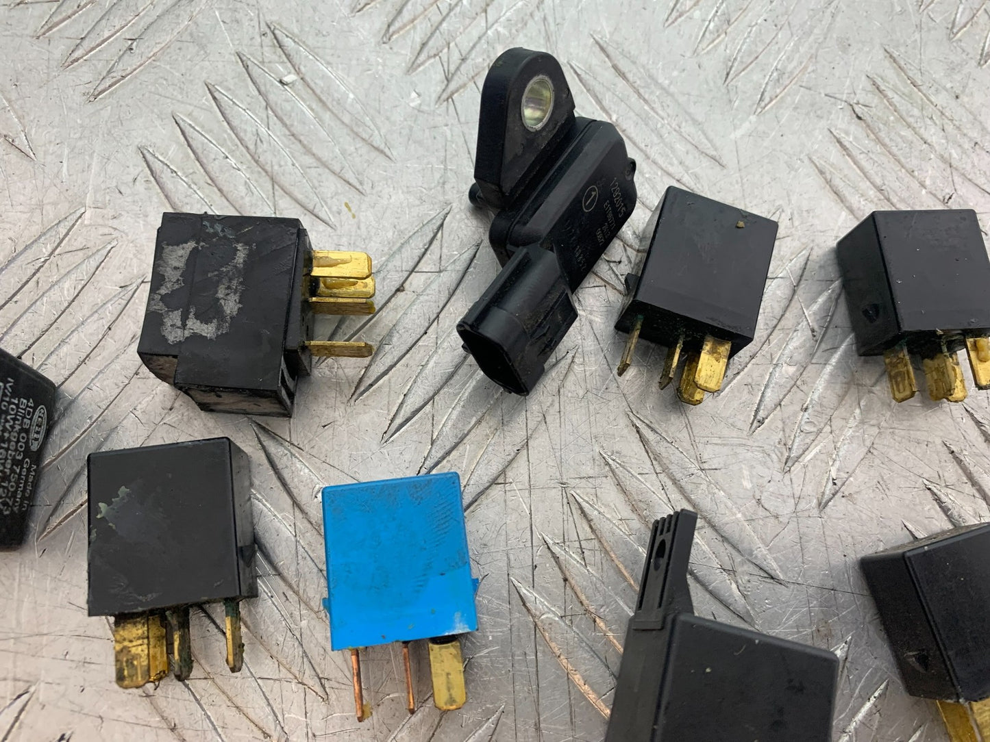 TRIUMPH 1050 SPRINT GT RELAYS   YEAR 2010-2016 (CMB1250)