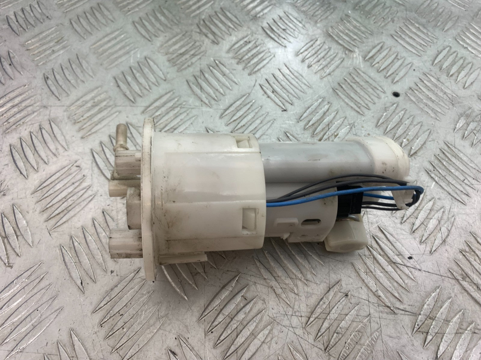 TRIUMPH TIGER 800 XRT PETROL PUMP 2018-2020 (CMB1193)