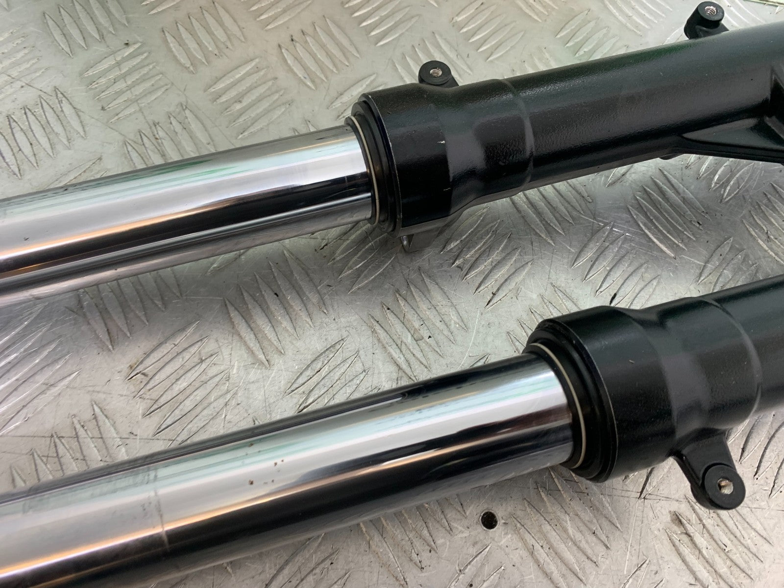 BMW F800 GT FORKS  YEAR 2013-2017 (CMB1248)