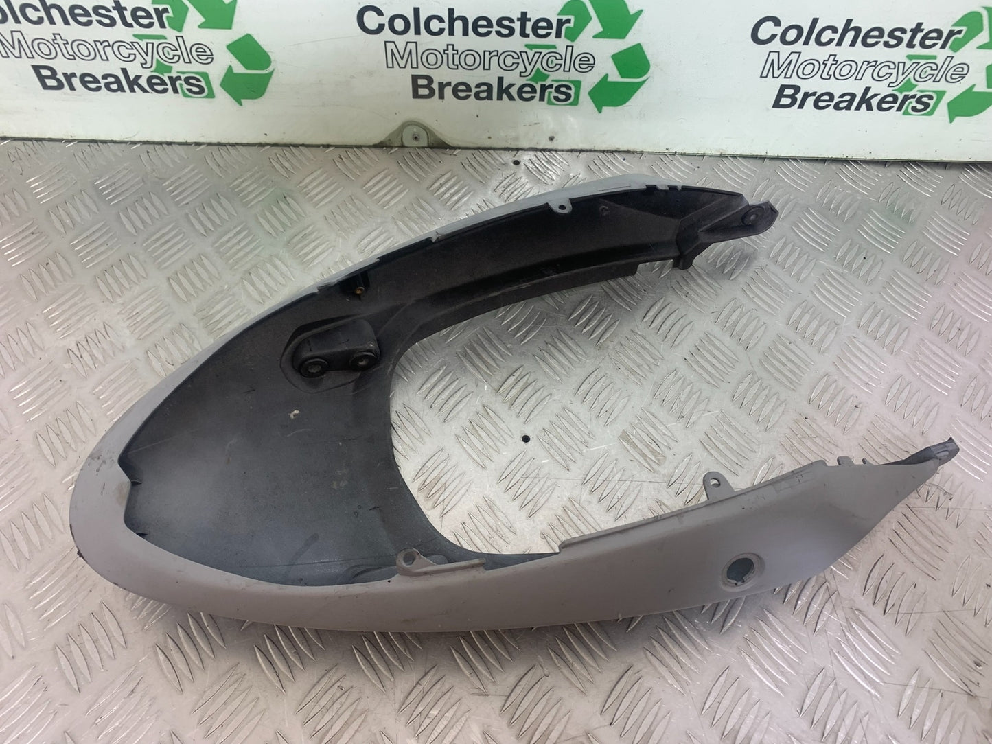 SUZUKI GSF650 GSF 650 TAIL PIECE  YEAR 2007-2009  (CMB1161)