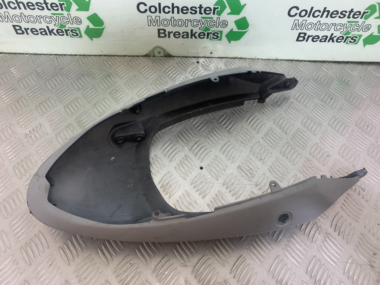 SUZUKI GSF650 GSF 650 TAIL PIECE  YEAR 2007-2009  (CMB1161)