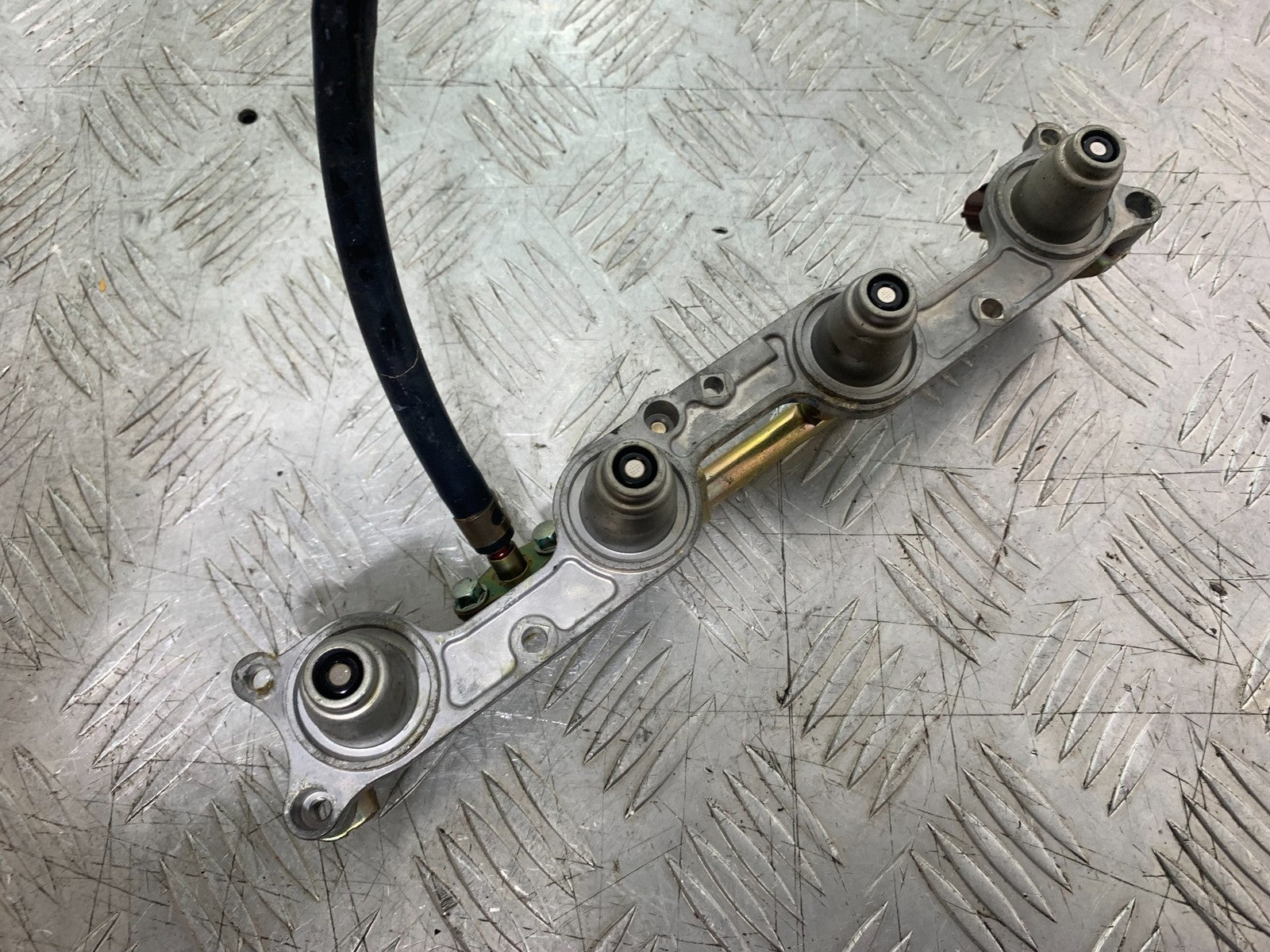 HONDA CBR1000 rr FIREBLADE INJECTORS  YEAR 2006 (CMB1220)