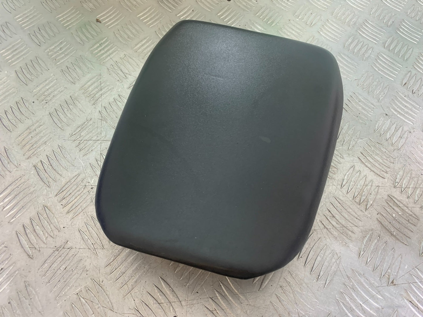 KAWASAKI ZX6R ZX6 F REAR SEAT  YEAR 1995-1997 (CMB1169)