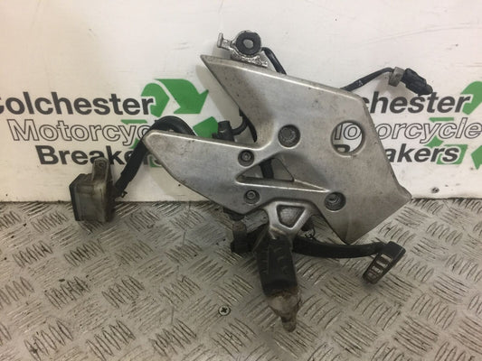 HONDA CBR 500 R  CBR500 R FRONT RIGHT HANGER AND PEG  YEAR 2014  (STOCK 392)