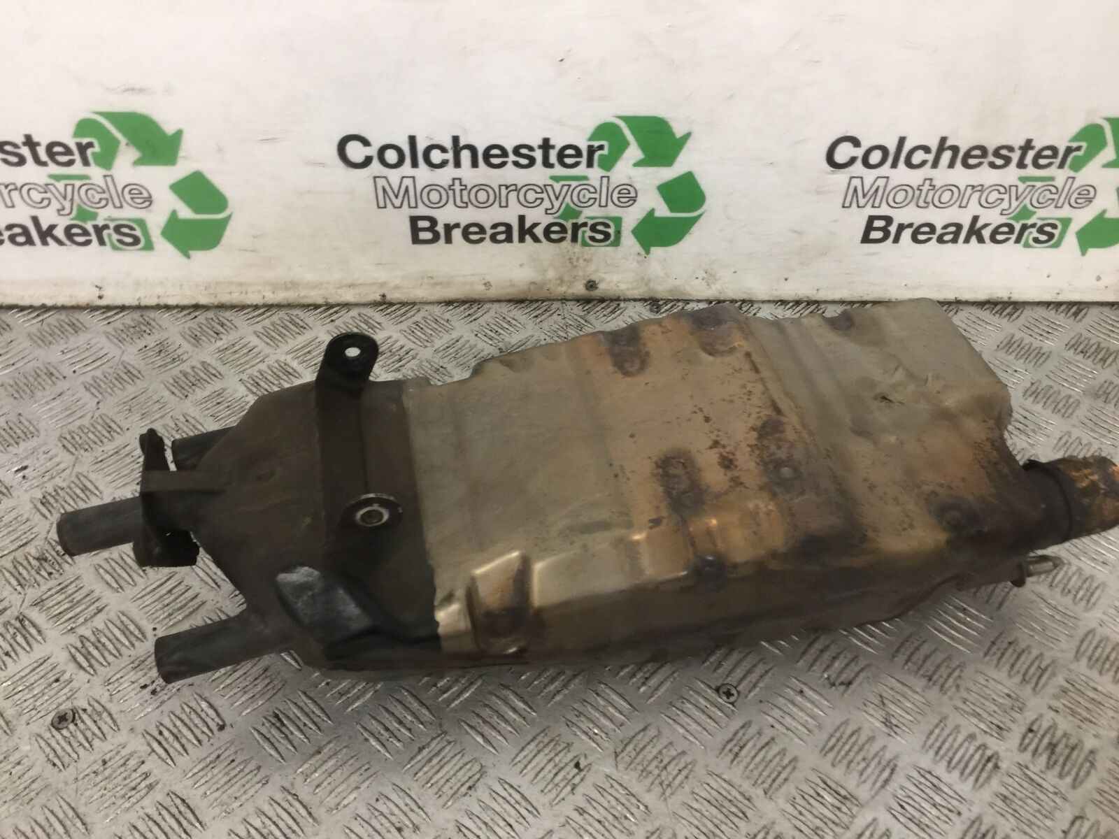 TRIUMPH 1050 SPRINT SILENCER  YEAR 2004-2007 (STOCK 888)