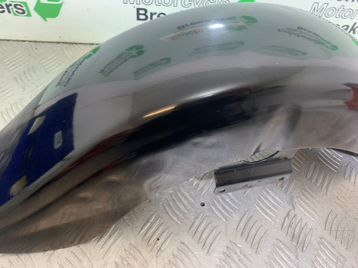KAWASAKI VN1500 CLASSIC FRONT MUDGUARD   YEAR 1999 -2006 (CMB1166)