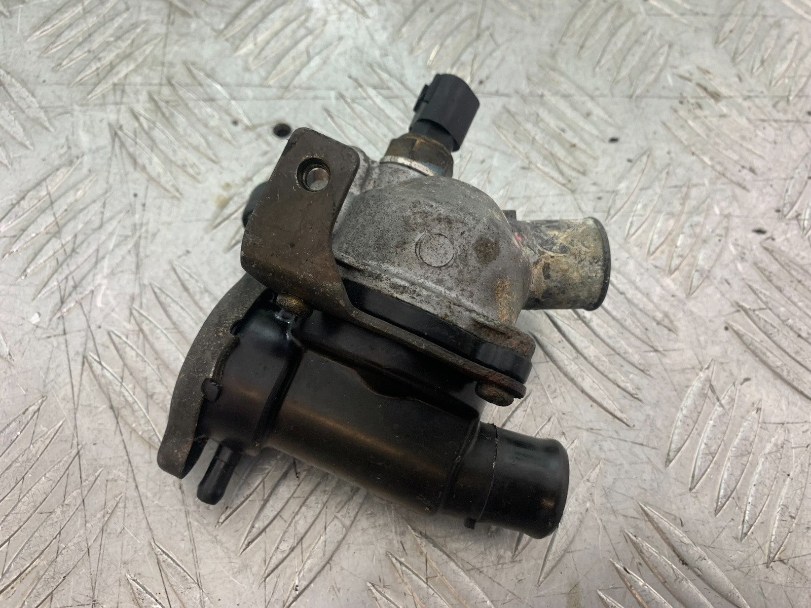 KAWASAKI Z750 Z 750 THERMOSTAT  YEAR 2004-2006  (CMB1234)