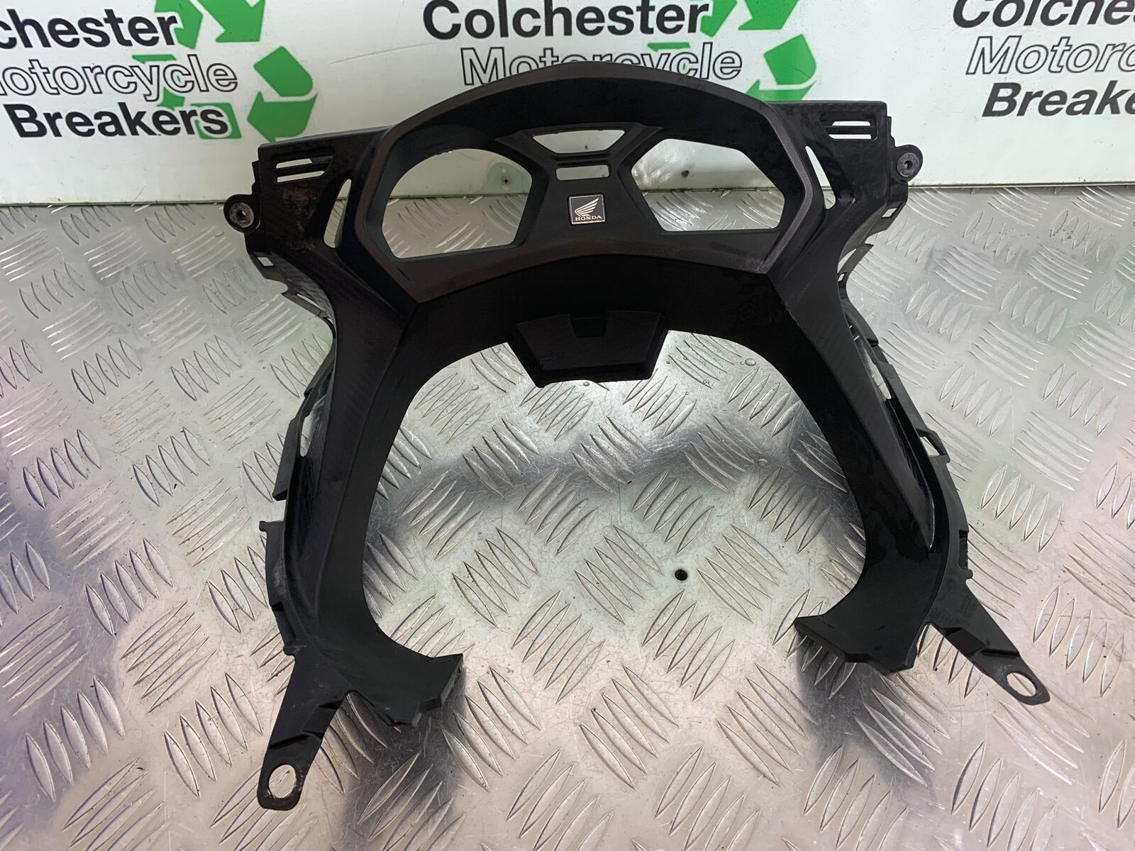HONDA CBR650 F CBR 650F CLOCK SURROUND  YEAR 2014-2017  (STOCK 998)