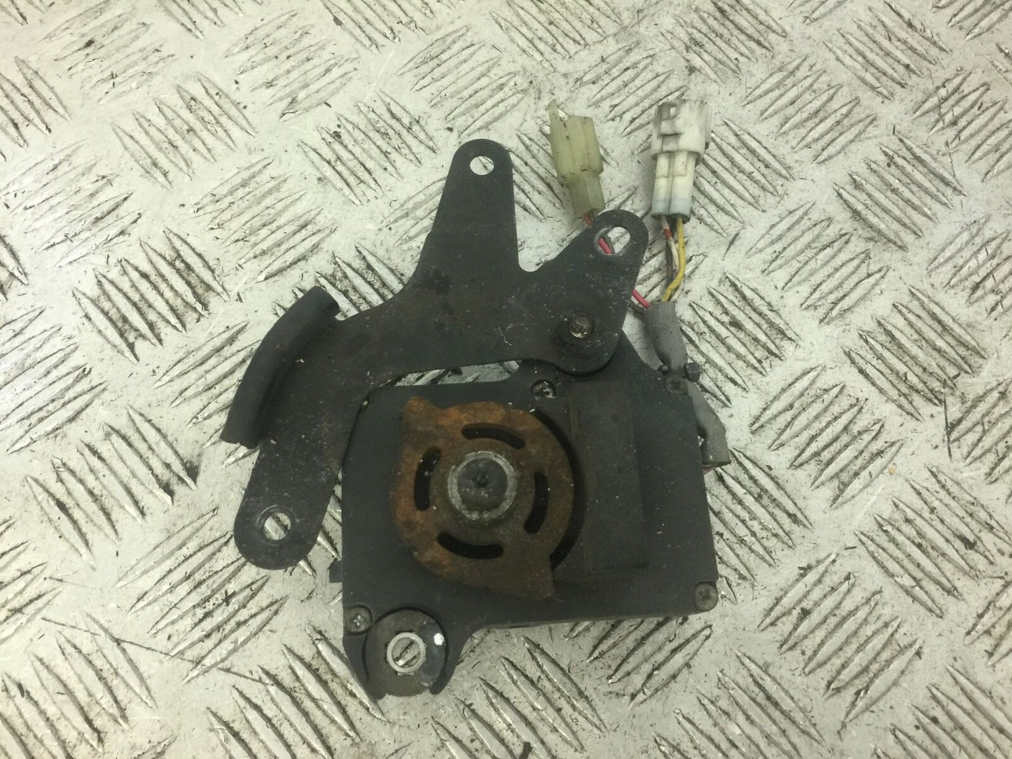 KAWASAKI Z750 Z 750 SERVO MOTOR   YEAR 2009-2012 (STOCK 670)