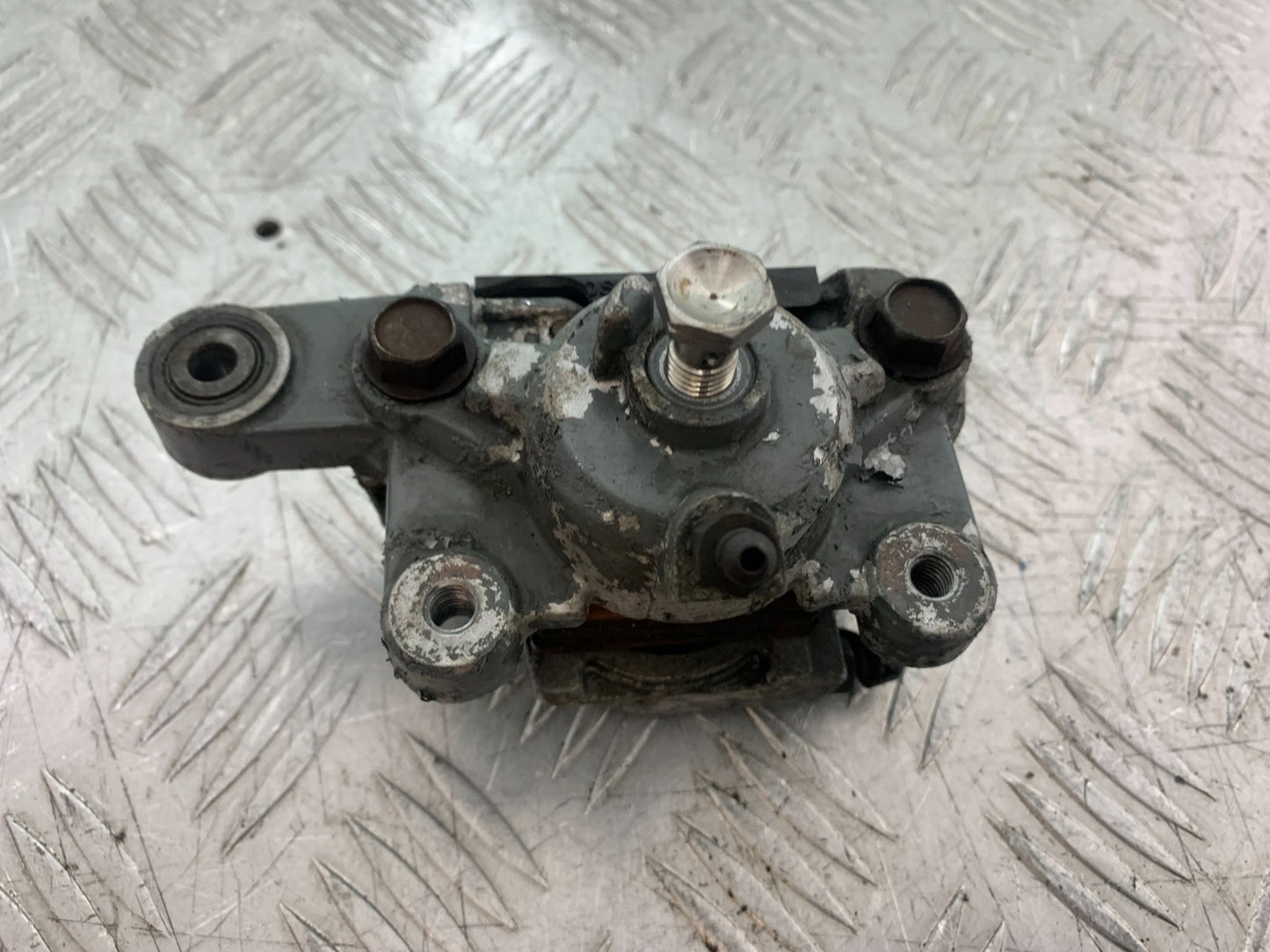 KAWASAKI ZZR1100 D REAR BRAKE CALIPER YEAR 1993-2001 (CMB1289)