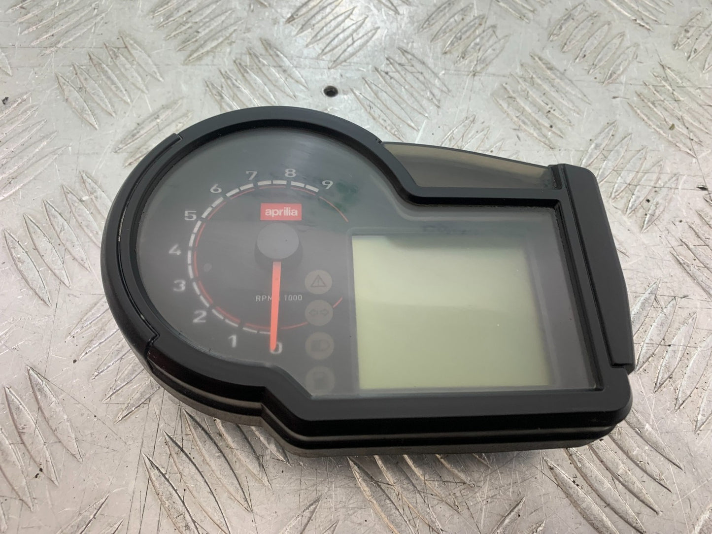 APRILIA 650 PAGASO STRADA CLOCKS SPEEDO DASH  YEAR 2005-2010 (CMB1260)