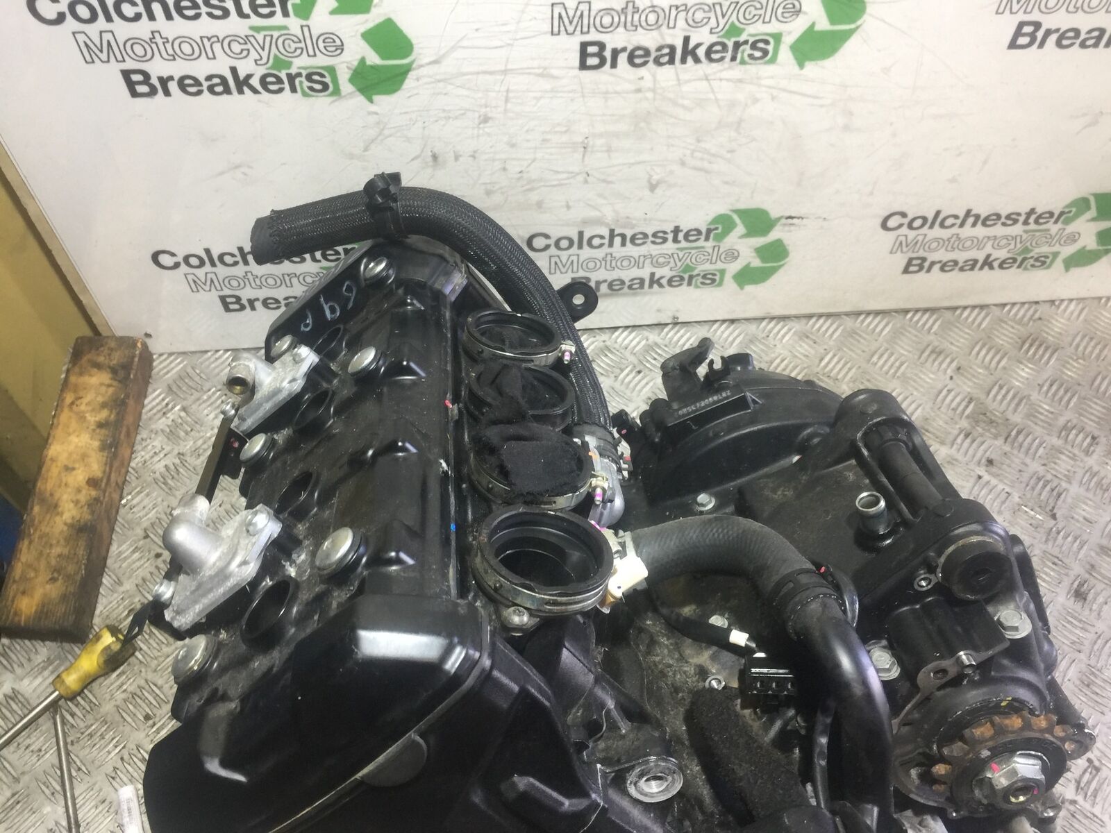 KAWASAKI NINJA 1000 SX ENGINE (1016 MILES)  YEAR 2019  (STOCK 823)
