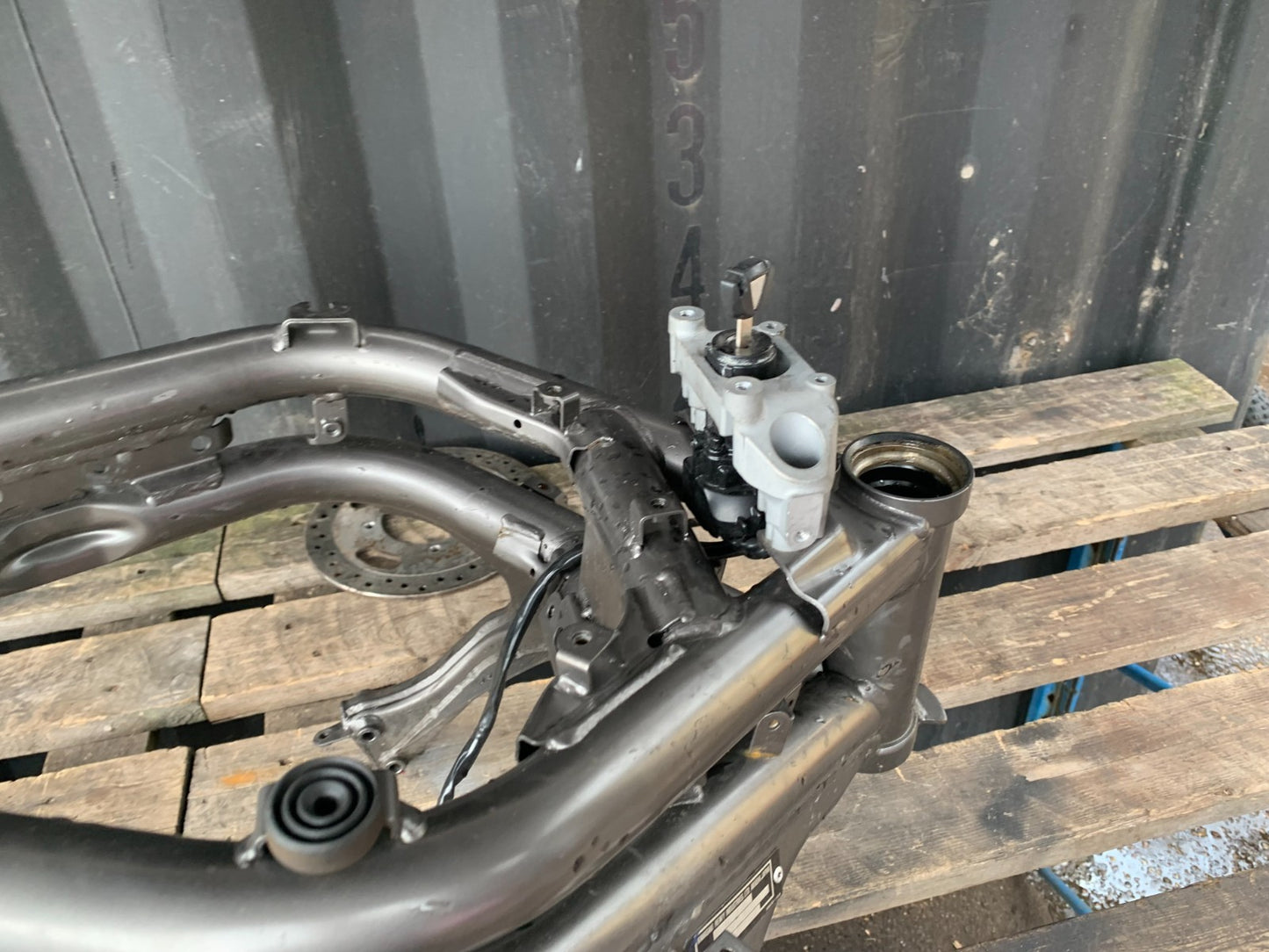 KAWASAKI ER6 N FRAME REG LOG BOOK ( CAT C) YEAR 2012-2017 (CMB1324)