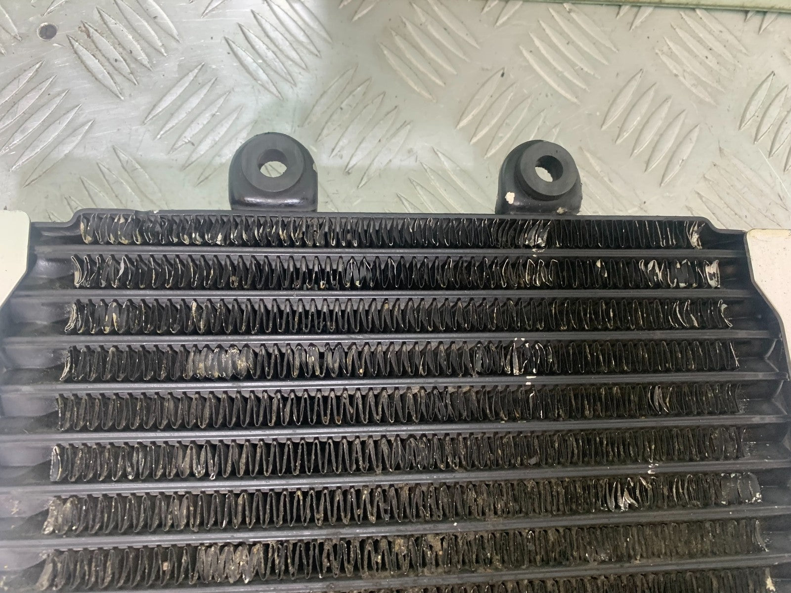 SUZUKI GSX750 INAZUMA OIL COOLER AND LINES YEAR 1998-2003 (CMB1308)