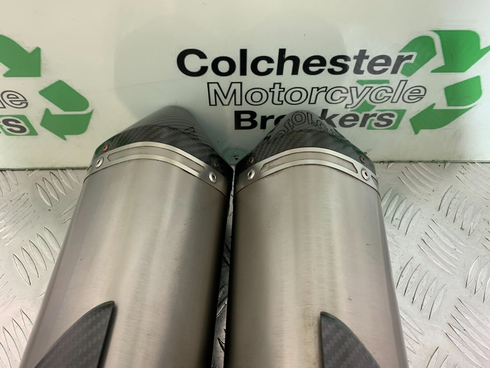TRIUMPH 1050 SPEED TRIPLE RS  ARROW SILENCERS YEAR 2018-2020 (CMB1029)