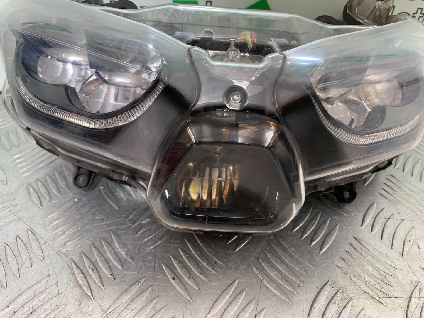 YAMAHA XMAX 300 HEADLIGHT  YEAR 2017-2020 (CMB1218)