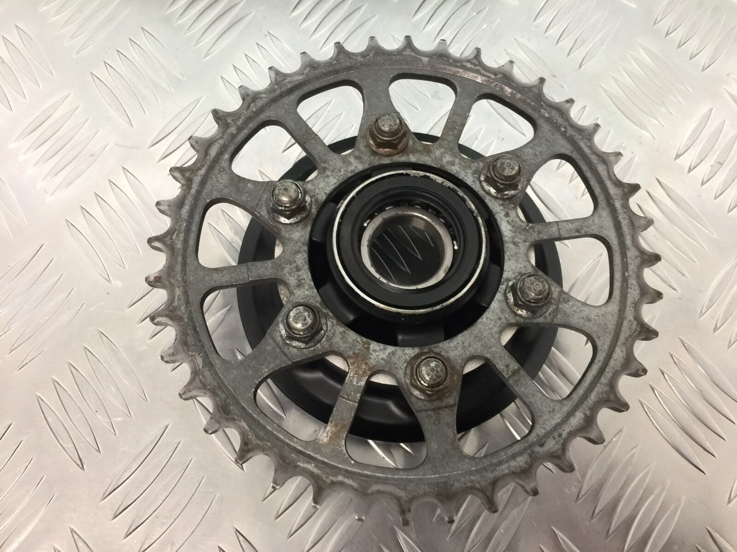 KAWASAKI Z1000 Z 1000 SPROCKET CARRIER  YEAR 2007-2009  (STOCK 927)