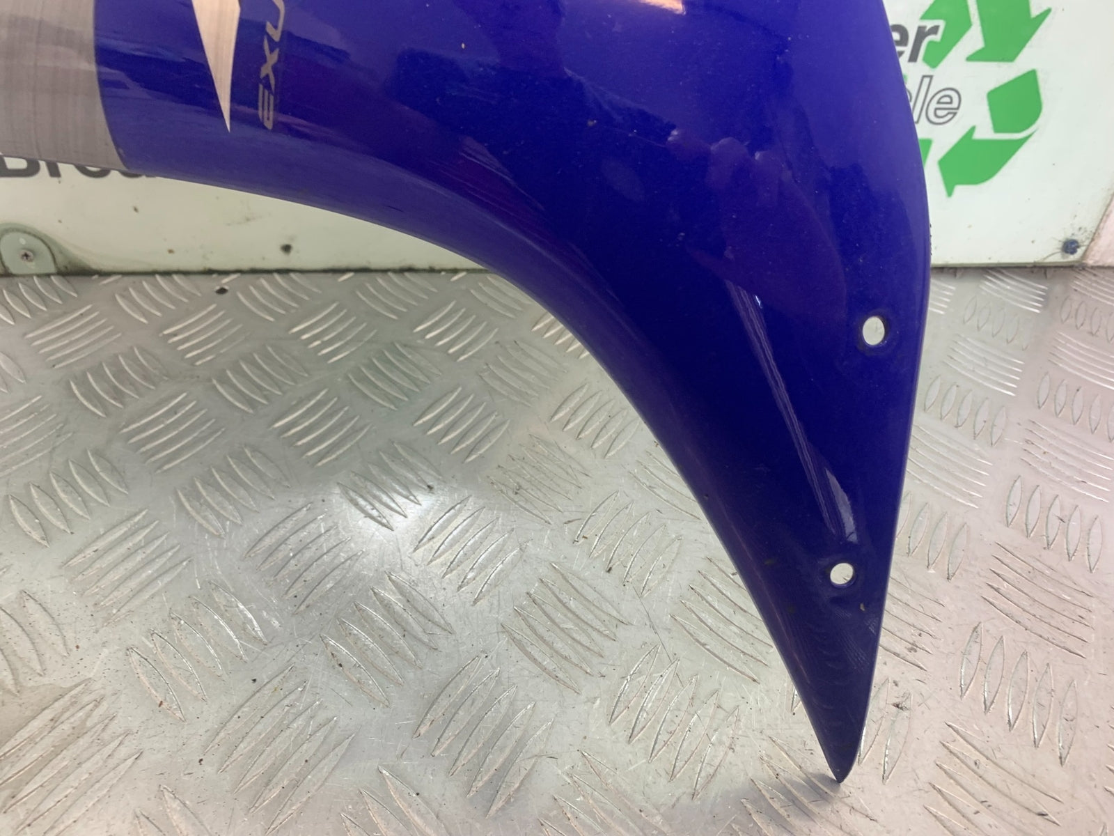 YAMAHA YZF R1 LEFT FAIRING PANEL YEAR 2004-2006 (CMB1155)