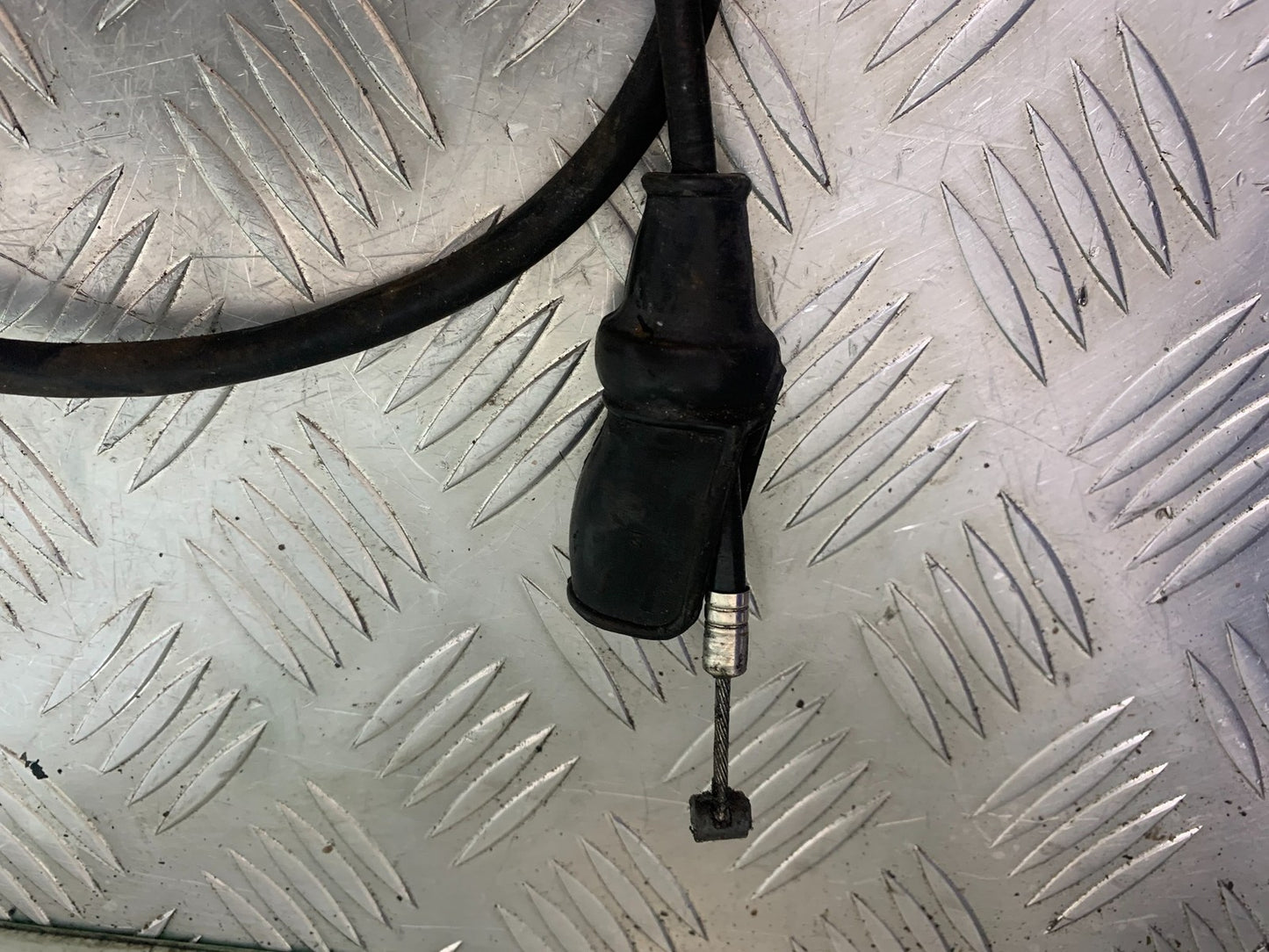 HONDA GL500 GL 500 SILVERWING CLUTCH CABLE   YEAR 1981-82 (CMB1168)