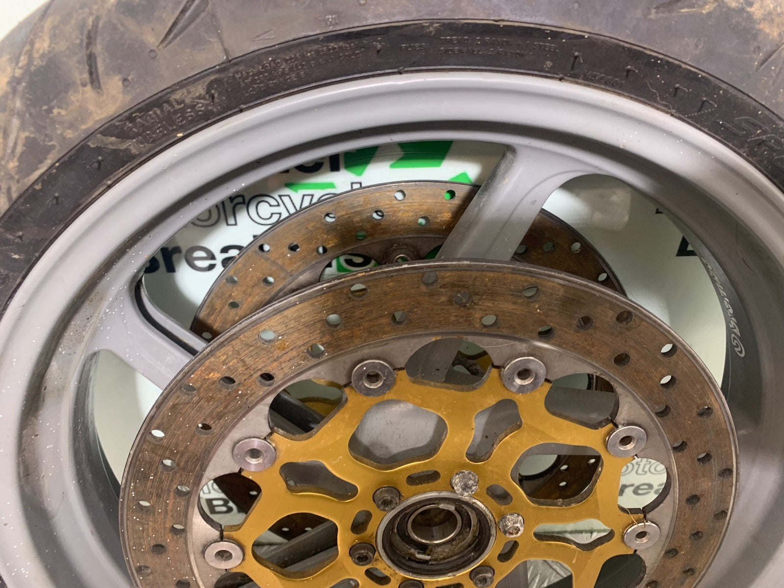 DUCATI 996 SPS 748 916 998 MARCHESINI FRONT WHEEL  1999-2000 (CMB1209)