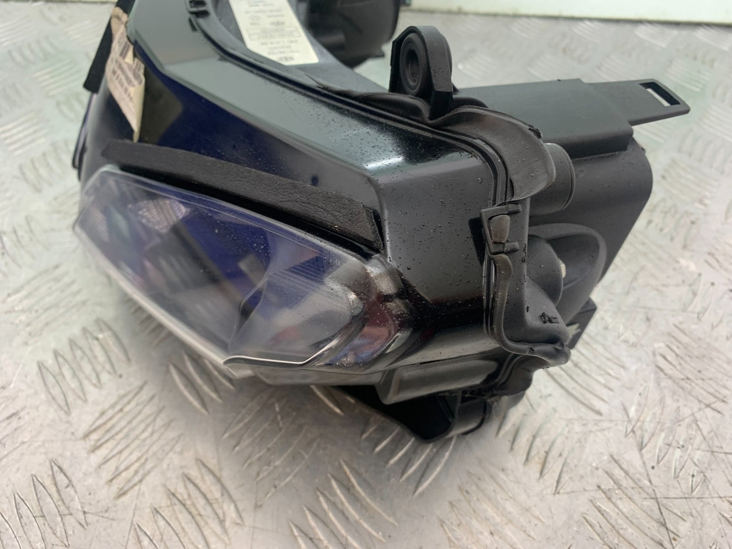 DUCATI 1198 S HEADLIGHT  YEAR 2009-2011 (CMB1219)