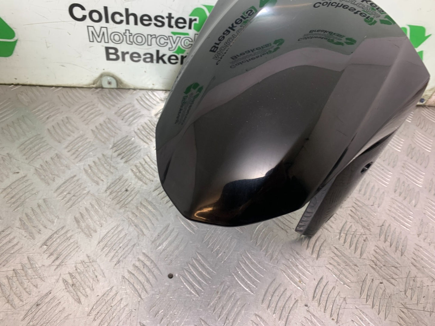 KAWASAKI ZX10R ZX10 R FRONT MUDGUARD   2008-2010 (CMB1301)