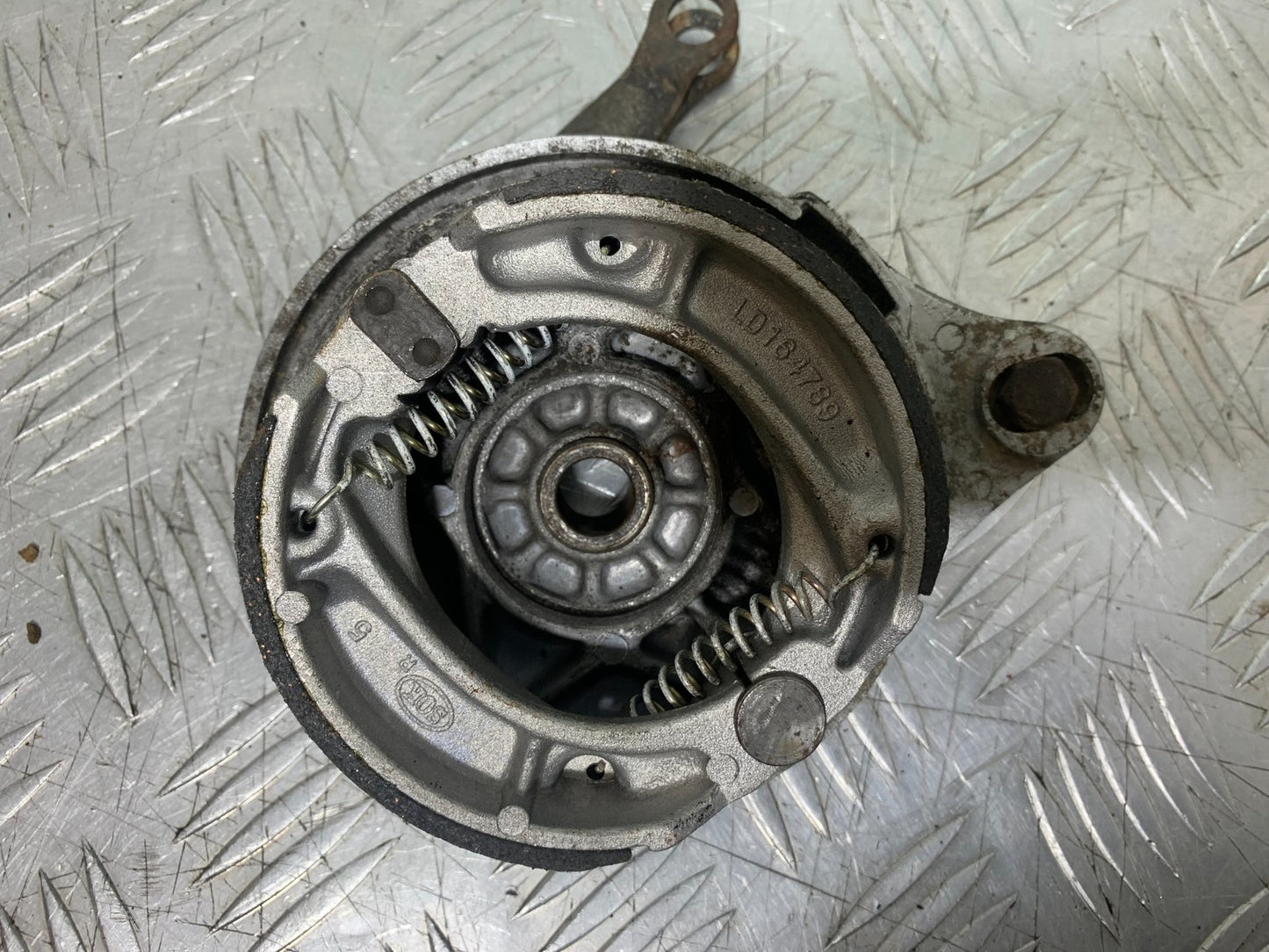 HONDA CG125 CG 125 REAR BRAKE HUB  YEAR 1998-2000 (CMB1282)