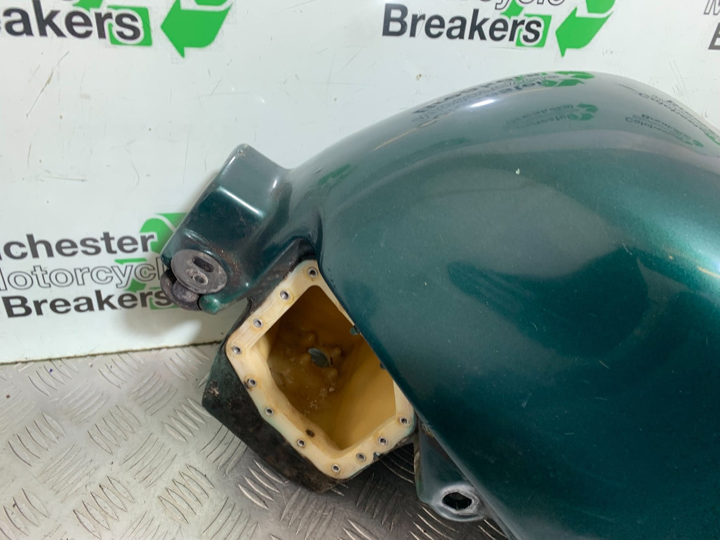 TRIUMPH 955I SPRINT RS PETROL TANK YEAR 1999-03 (CMB1313)