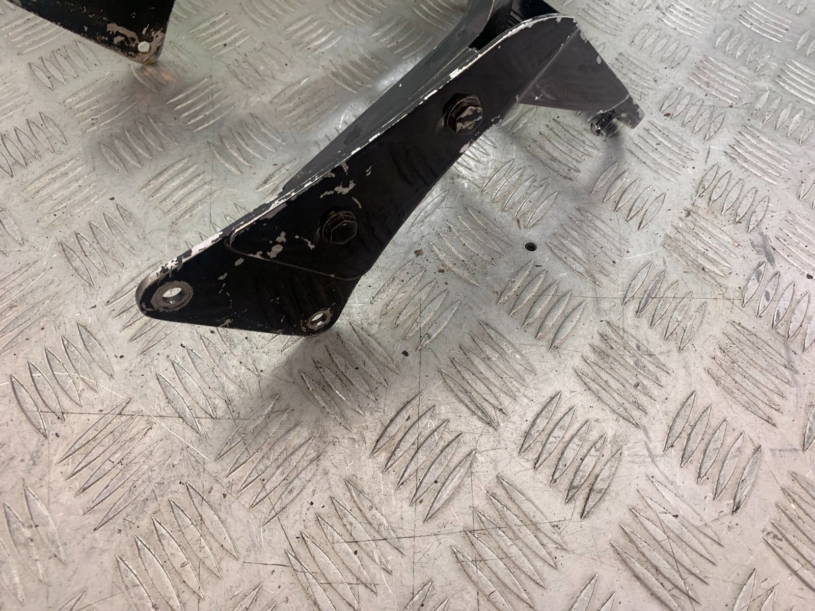 KAWASAKI VN1500 CLASSIC BACKREST AND PAD   YEAR 1999 -2006 (CMB1166)