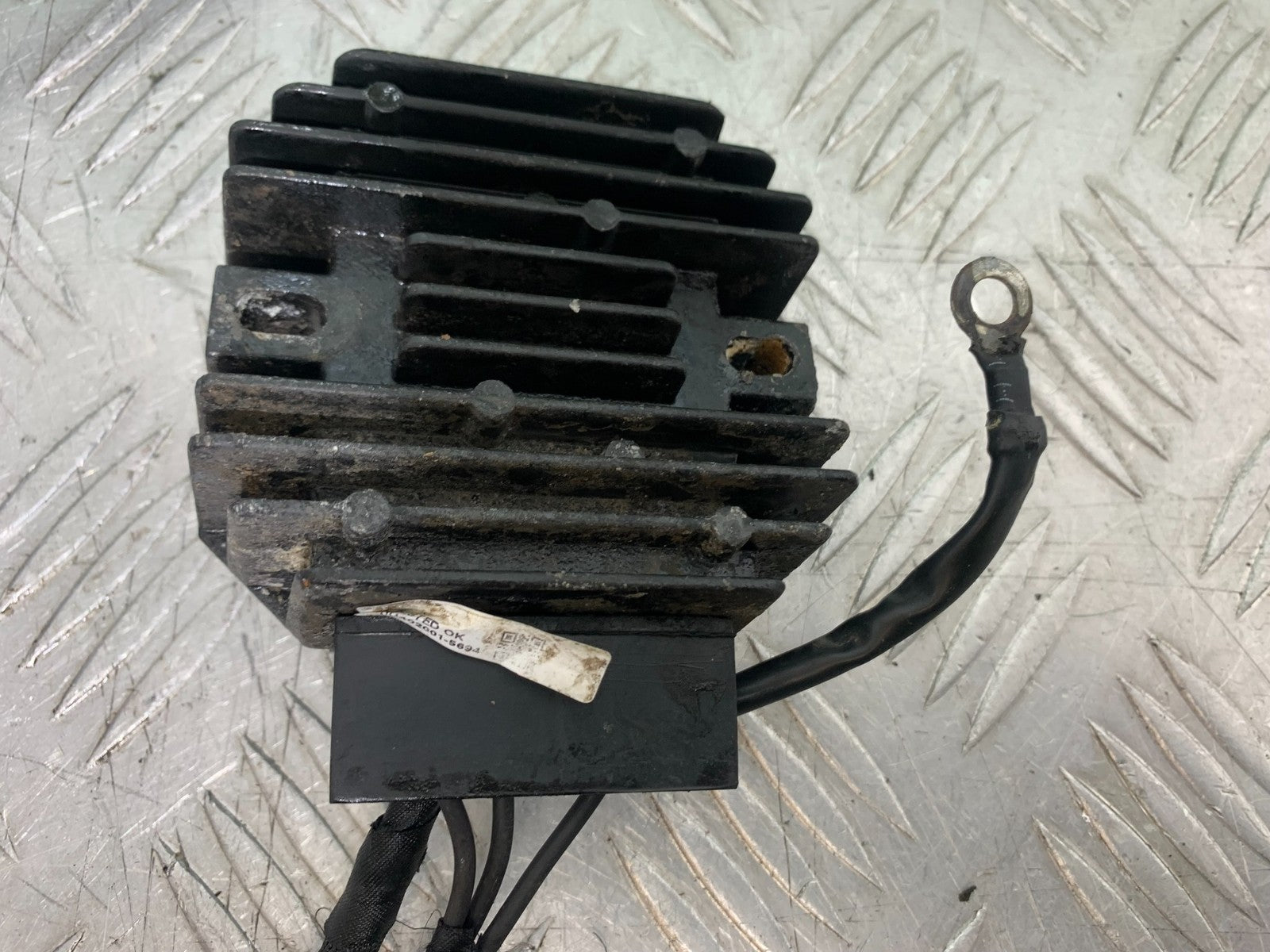 KTM DUKE 125 REGULATOR  YEAR 2017-2022 (CMB1274)