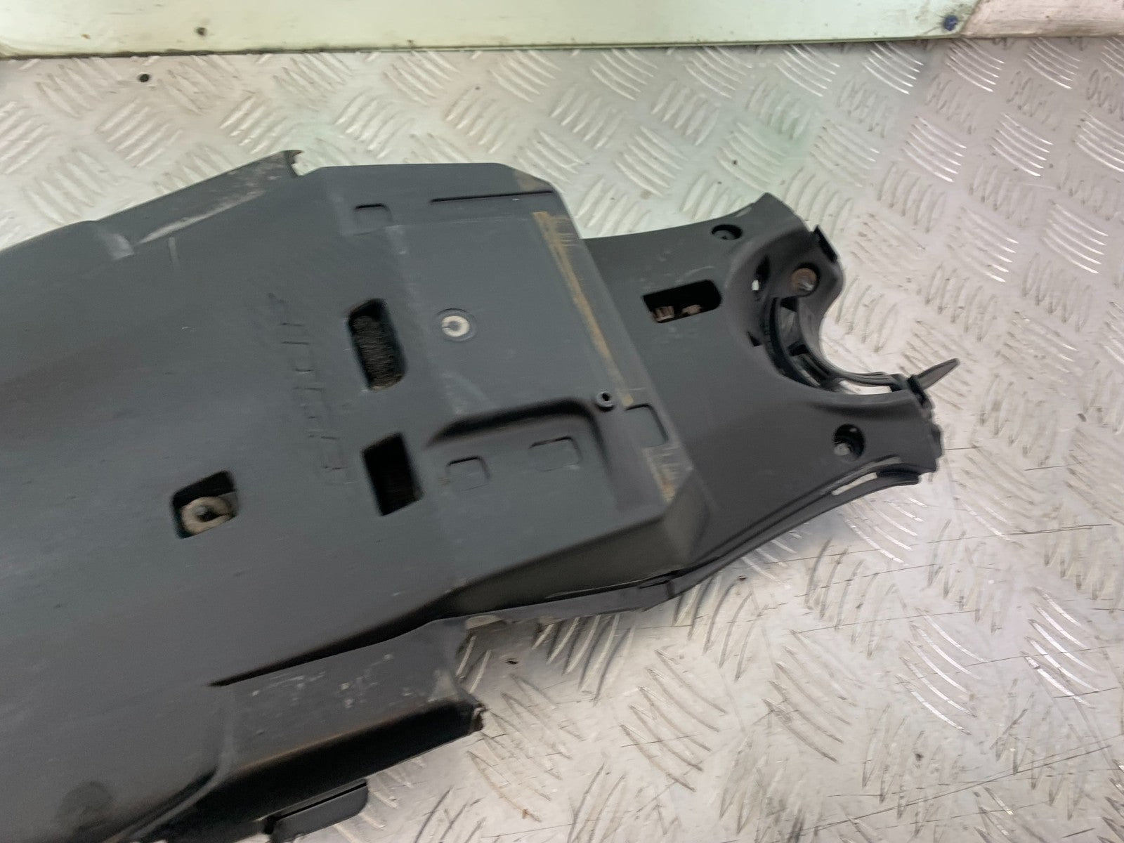 HONDA CB650F CB 650 FA-E UNDERTRAY YEAR 2014-2017 (CMB1226)