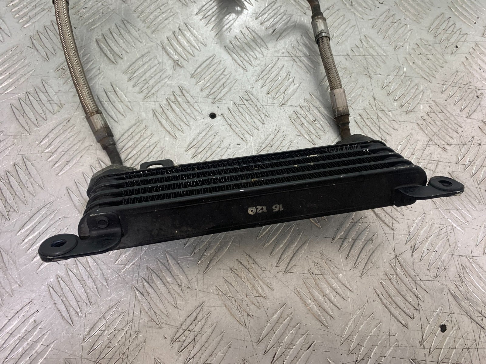TRIUMPH 1050 SPRINT GT OIL COOLER AND LINES YEAR 2010-2016 (CMB1250)