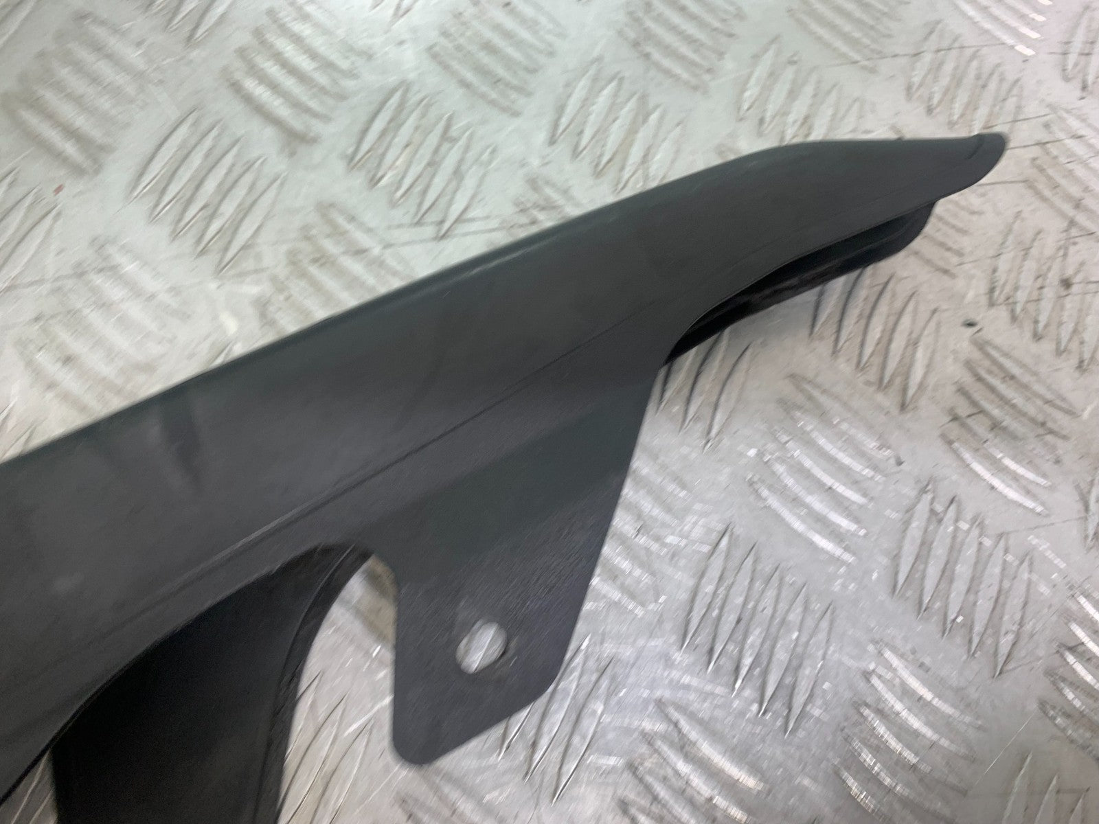 HONDA XL125 VARADERO CHAIN GUARD  YEAR 2001-2006  (CMB1210)